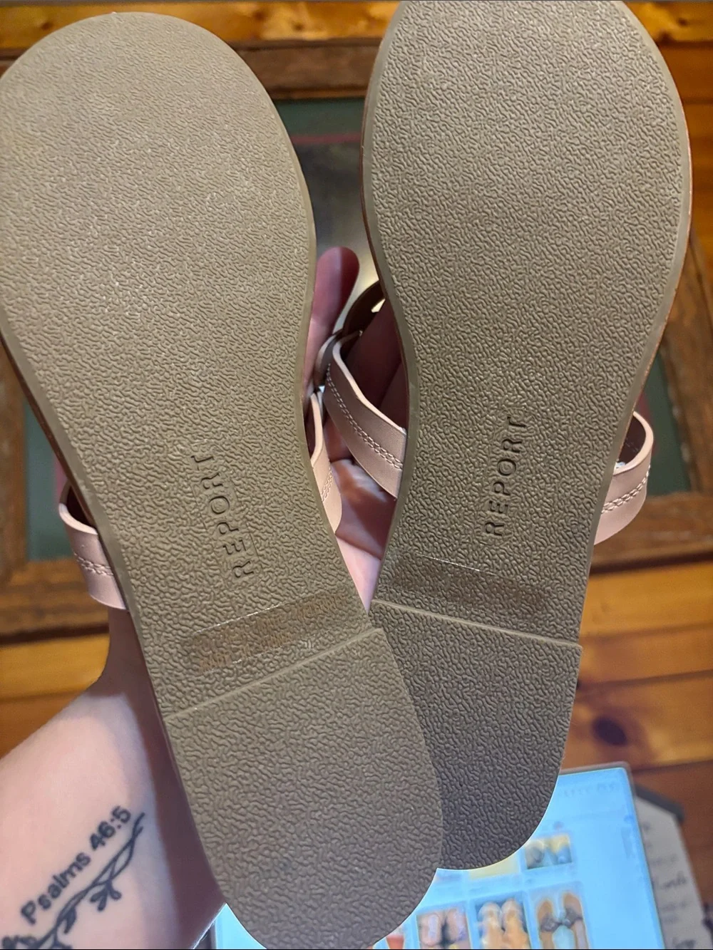Report Women's Blush Pink Cutout Thong Sandals